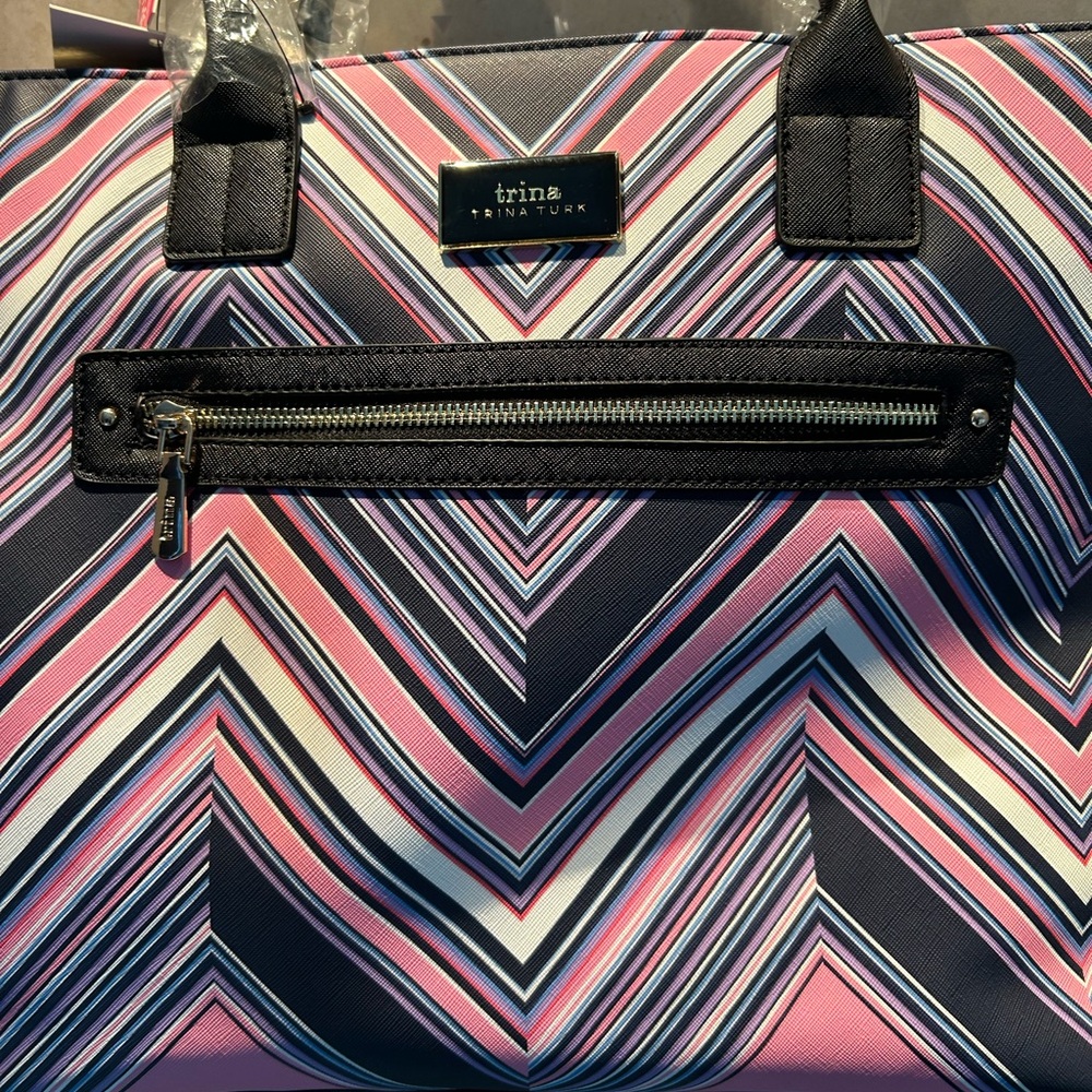 Trina Turk Chevron Tote in Pink and Navy - Picture 2 of 16